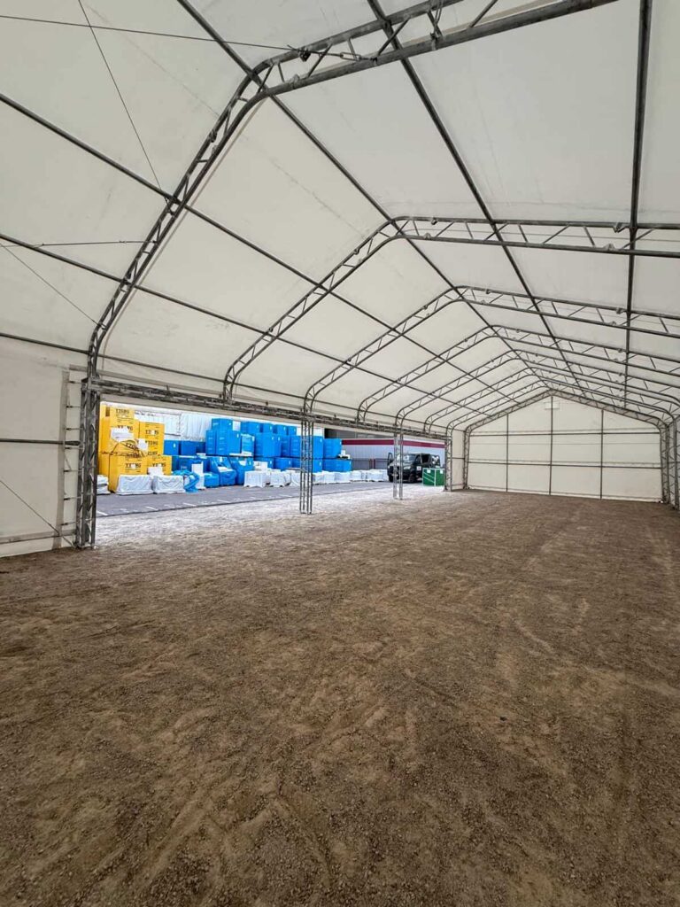 Interiér haly Hagro 10 × 24 m s bočným vstupom