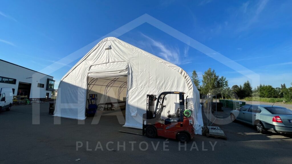 04m x 7m